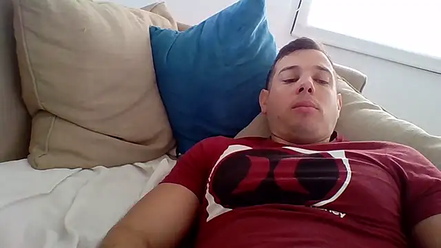 luca23millo90 online show from 19, 10, 2025