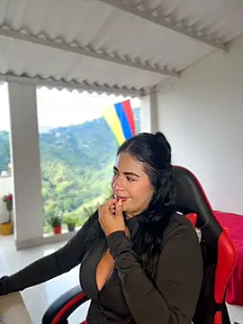 samanthahut1 online show from 15, 7, 2026