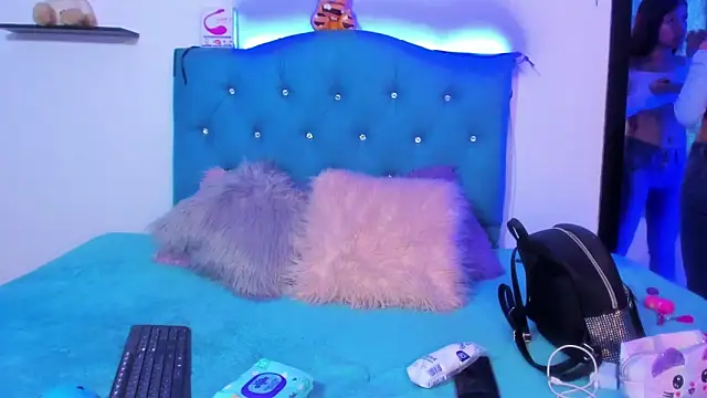 sandy ass 69 online show from 4, 11, 2025