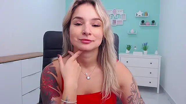 LilFleurish online show from 11, 11, 2025