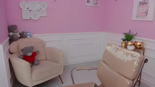 LilFleurish online show from 5, 11, 2025