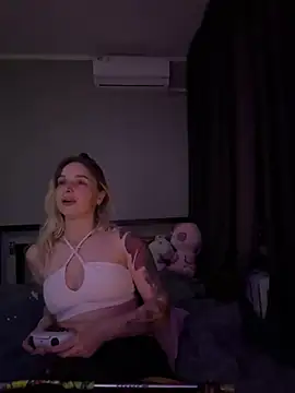 LilFleurish online show from 15, 5, 2026