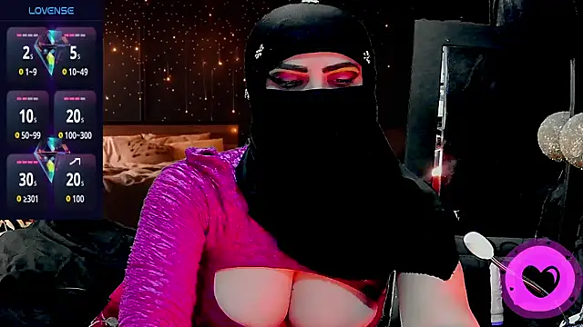 SultanaLayla online show from 29, 11, 2025