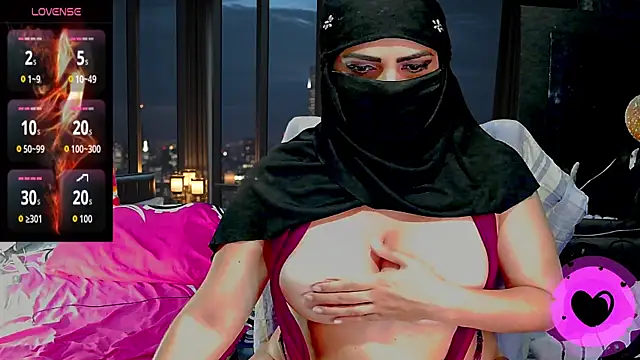 SultanaLayla online show from 9, 2, 2026