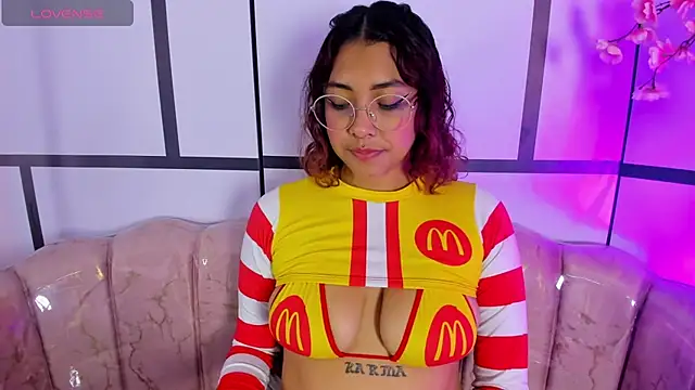 Olivejoness online show from 22, 10, 2025