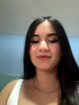 alejandrodolls online show from 2, 12, 2025