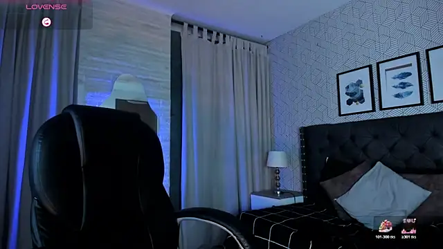 Snapshot of sweet__vanessa1 chatting on 4, 12, 2025 sweet vanessa1 online show from 4, 12, 2025