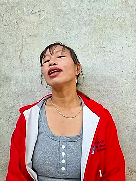 ngocngoc cute online show from 12, 10, 2025