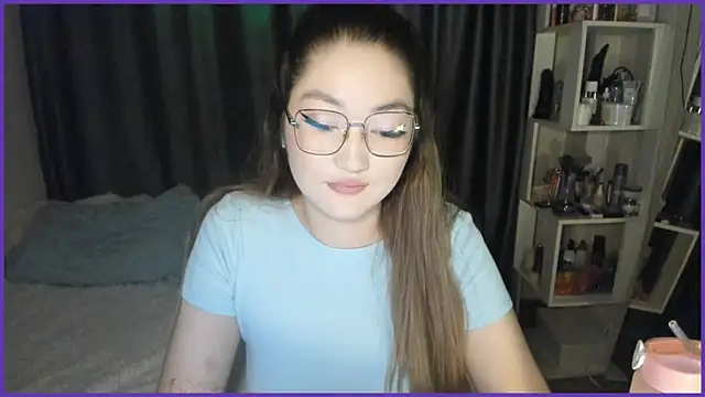 lyra x online show from 1, 10, 2025