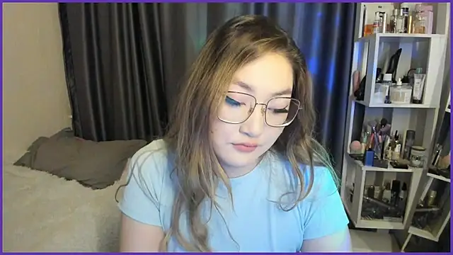 lyra x online show from 8, 10, 2025