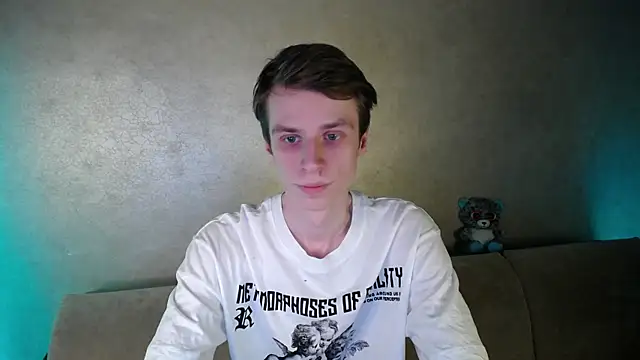 yes cute boy  online show from 26, 3, 2026