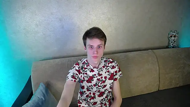 yes cute boy  online show from 9, 3, 2026