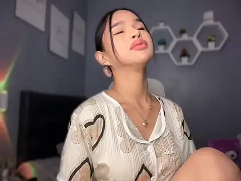 lelasohna online show from 10, 9, 2025