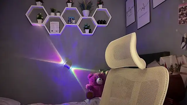 lelasohna online show from 12, 2, 2026