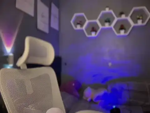 lelasohna online show from 13, 9, 2025