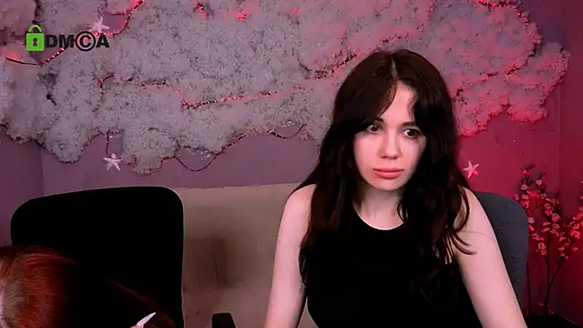 riley sanders online show from 30, 4, 2026