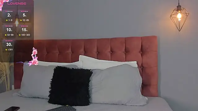 Snapshot of victoria_decapri chatting on 23, 6, 2026 victoria decapri online show from 23, 6, 2026