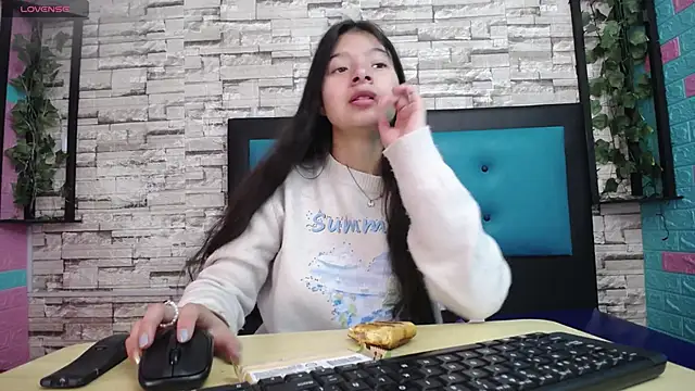 maily can online show from 22, 9, 2025