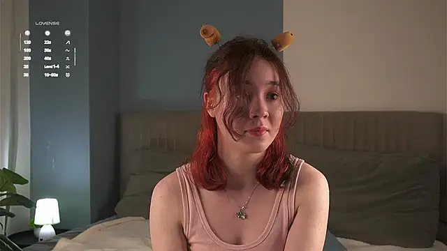 Snapshot of AlbertaClack chatting on 9, 9, 2025 AlbertaClack online show from 9, 9, 2025