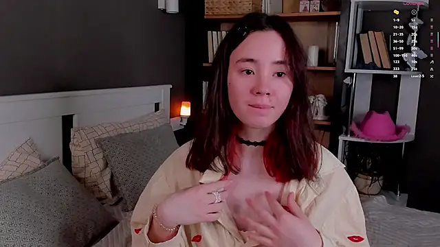 Snapshot of AlbertaClack chatting on 15, 11, 2025 AlbertaClack online show from 15, 11, 2025