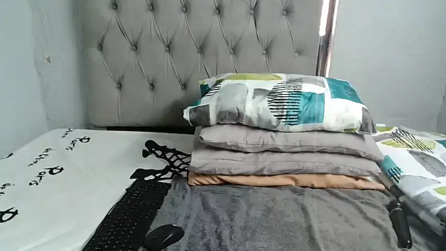 MelowD69 online show from 24, 10, 2025