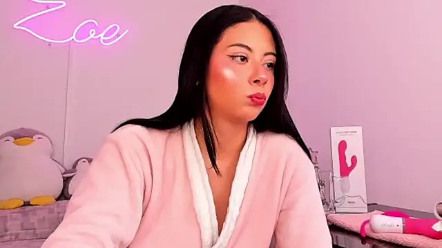 Snapshot of zoecams1 chatting on 9, 2, 2026 zoecams1 online show from 9, 2, 2026