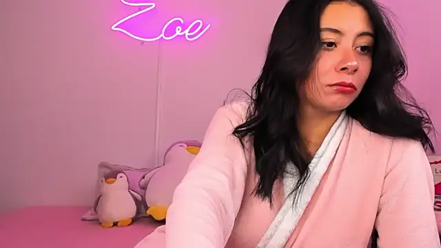 zoecams1 online show from 18, 3, 2026