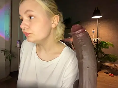 MoonIvy  online show from 30, 5, 2026