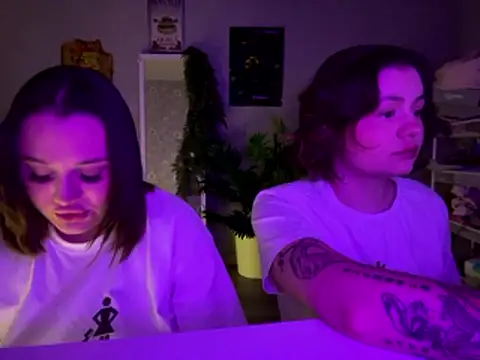 MoonIvy  online show from 12, 1, 2026