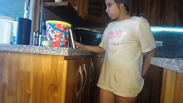 Snapshot of habdiela chatting on 17, 10, 2025 habdiela online show from 17, 10, 2025