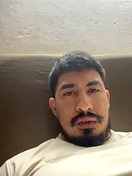 Snapshot of MorelEdgar_ chatting on 11, 9, 2025 MorelEdgar online show from 11, 9, 2025