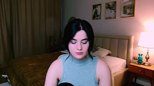 lil angel  online show from 11, 3, 2026