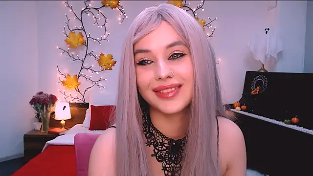 lil angel  online show from 31, 10, 2025