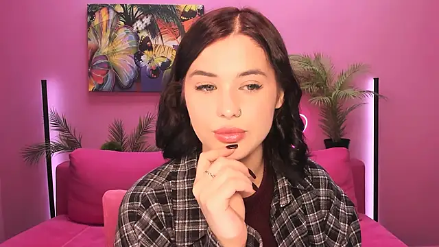 lil angel  online show from 7, 10, 2025