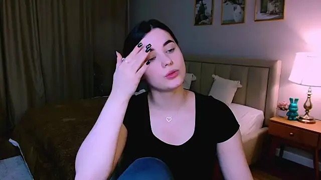 lil angel  online show from 9, 3, 2026