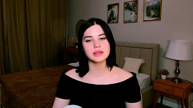 lil angel  online show from 11, 2, 2026