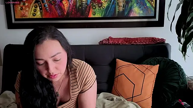 Snapshot of SujannaVarma_ chatting on 22, 4, 2026 SujannaVarma online show from 22, 4, 2026