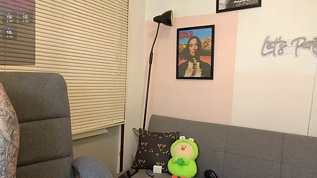 SujannaVarma  online show from 6, 11, 2025