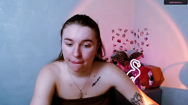 JuliaTopp  online show from 18, 11, 2025