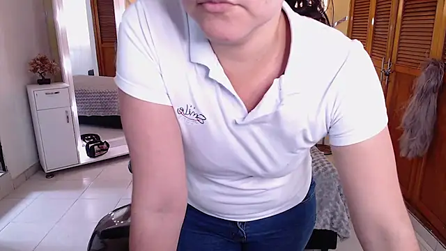 shirleyrojas online show from 13, 1, 2026