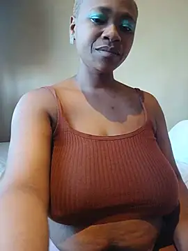 Snapshot of missboobiesSA chatting on 7, 6, 2026 missboobiesSA online show from 7, 6, 2026