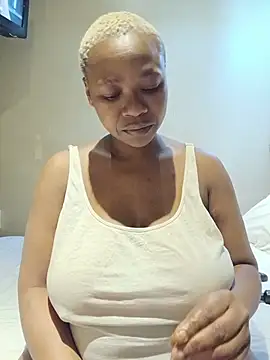 Snapshot of missboobiesSA chatting on 10, 7, 2026 missboobiesSA online show from 10, 7, 2026