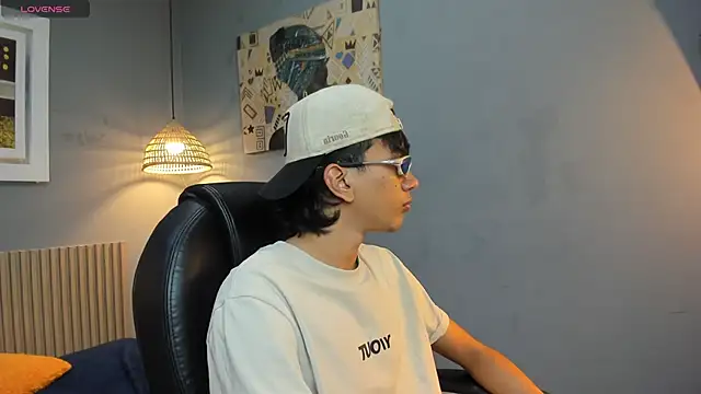 markbowie online show from 18, 4, 2026