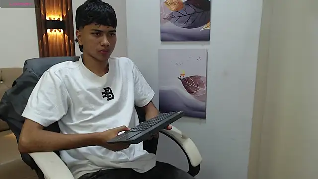 markbowie online show from 4, 10, 2025