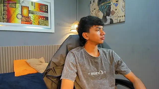 markbowie online show from 13, 4, 2026