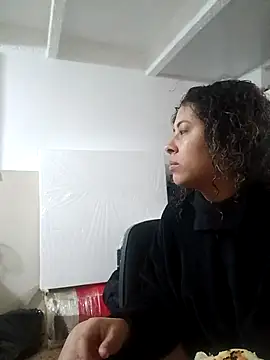 CATTALINAHOT online show from 5, 3, 2026