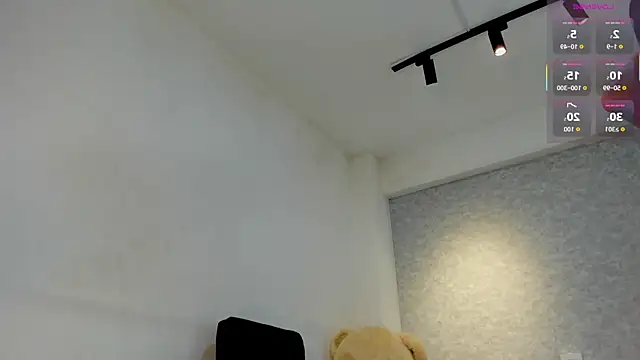 lily cash1 online show from 21, 3, 2026