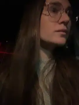 bambifarrina online show from 2, 3, 2026