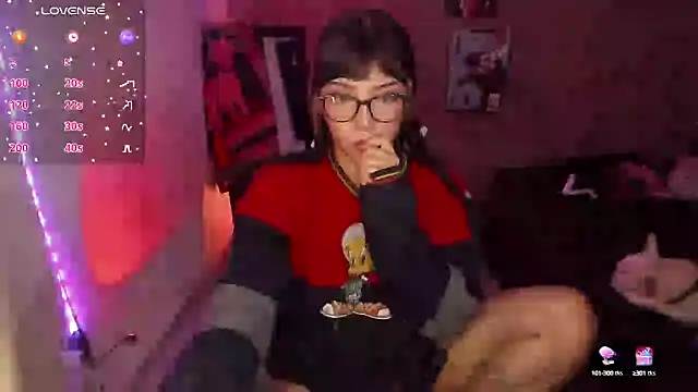 Snapshot of blackfllame chatting on 3, 10, 2025 blackfllame online show from 3, 10, 2025