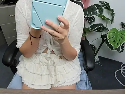 Xiao cute online show from 25, 10, 2025